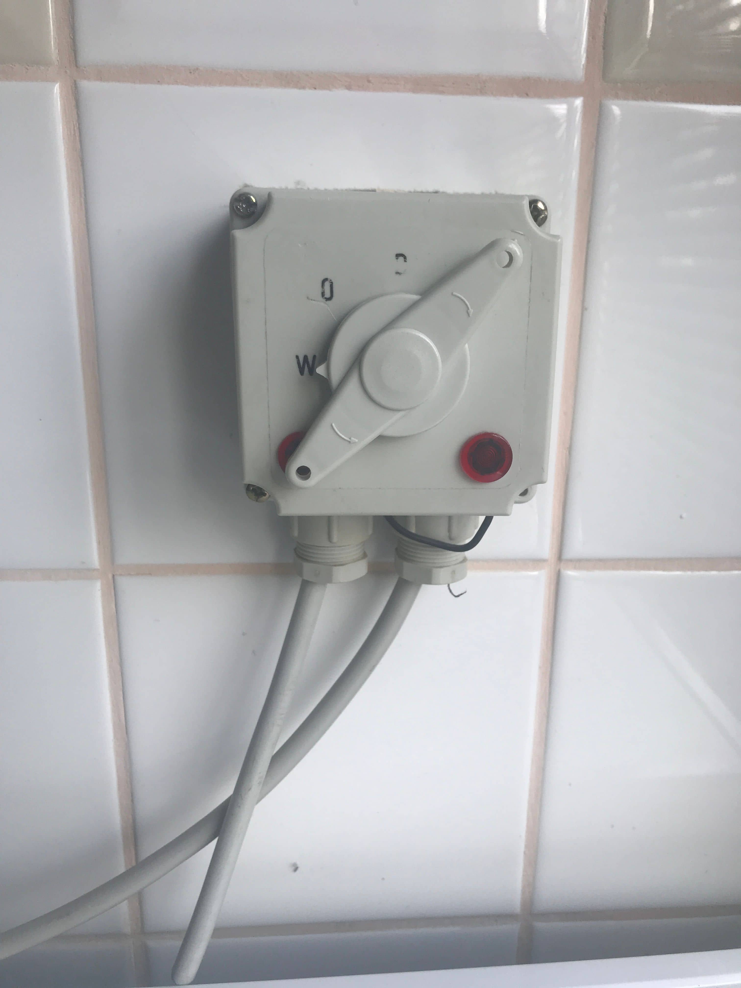 Waterslot Wasautomaat Automatische Was/droogmachine Schakelaar – 16 Amp, Wit /blauw, Bespaar Stopcontactruimte Veilige Stroomverdeler